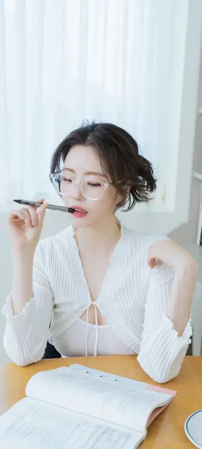 欧美在线看片a免费观看_少妇人妻偷人精品视频_波多野结衣Aⅴ在线播放